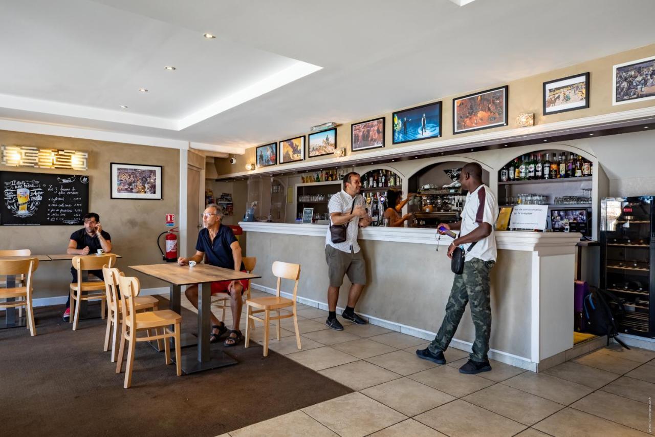 Hotel De La Gare Châteauroux 외부 사진
